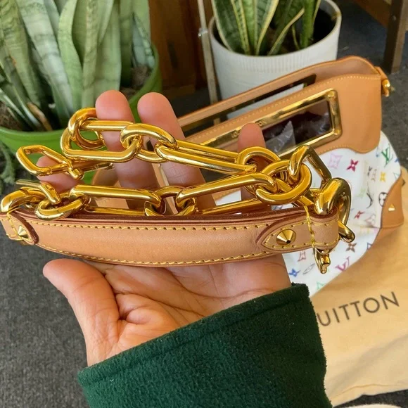 SOLD!!!🔥Louis Vuitton
x Takashi Murakami Judy GM two-way handbag🔥 - Picture 13 of 17